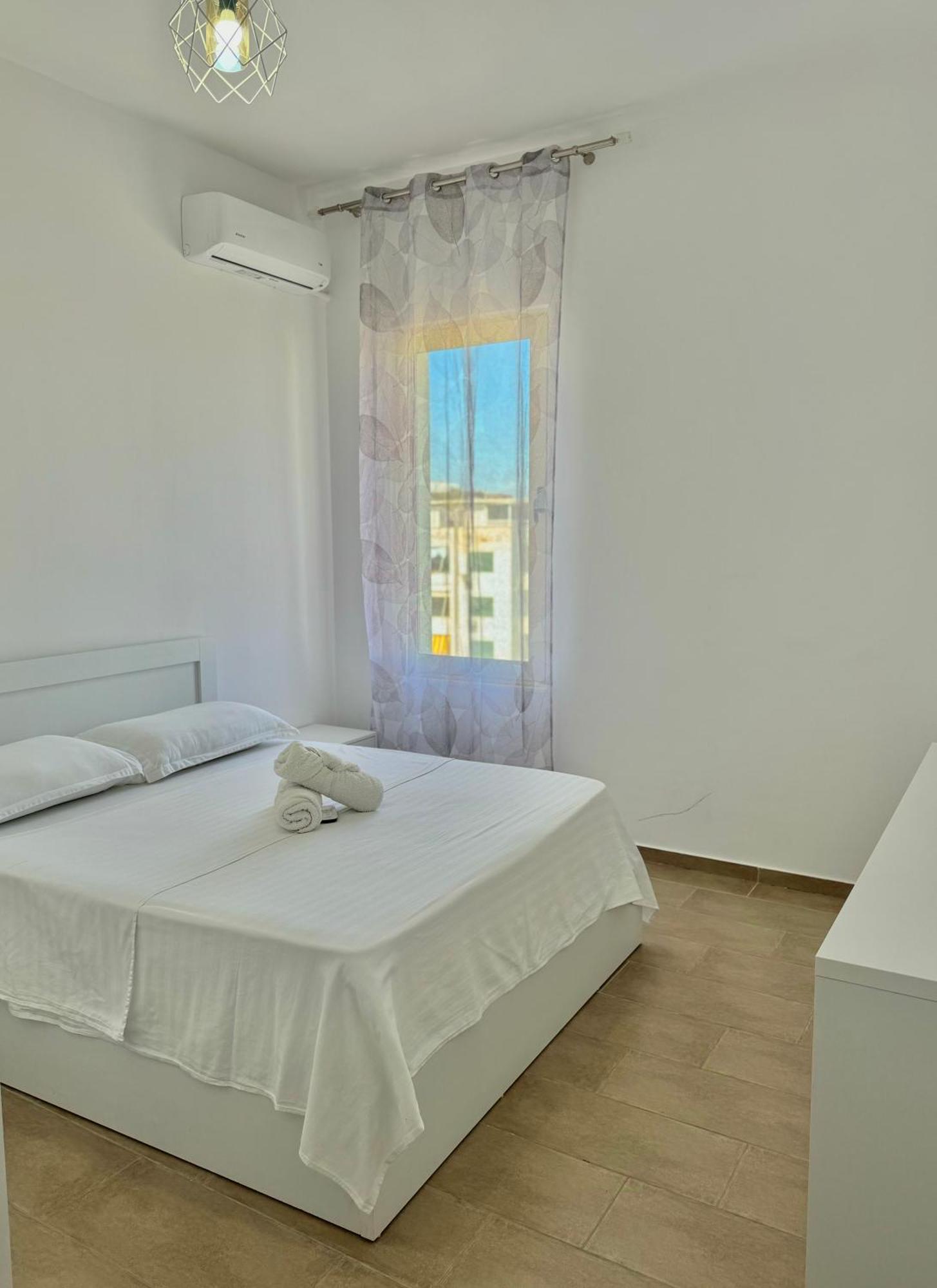 Prestige Apartament Sea View Durrës Eksteriør bilde